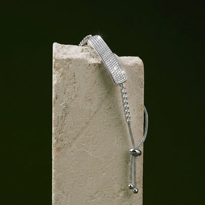[FR] Barre pavée de cristaux du bracelet Tetra argent